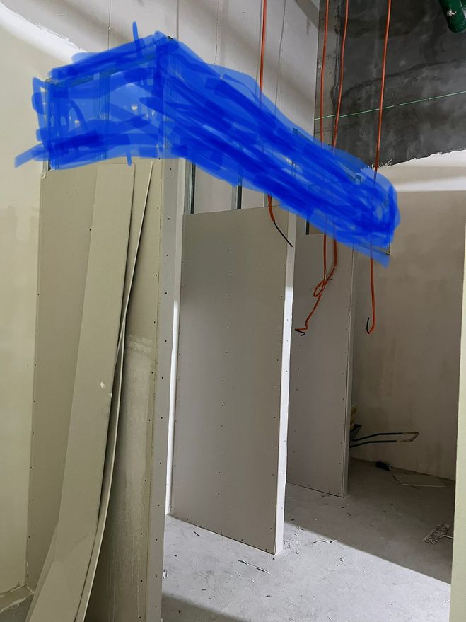 Нужно ли устанавливать пожарные извещатели в примерочной?