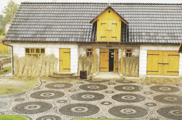 дорожка из брусчатки